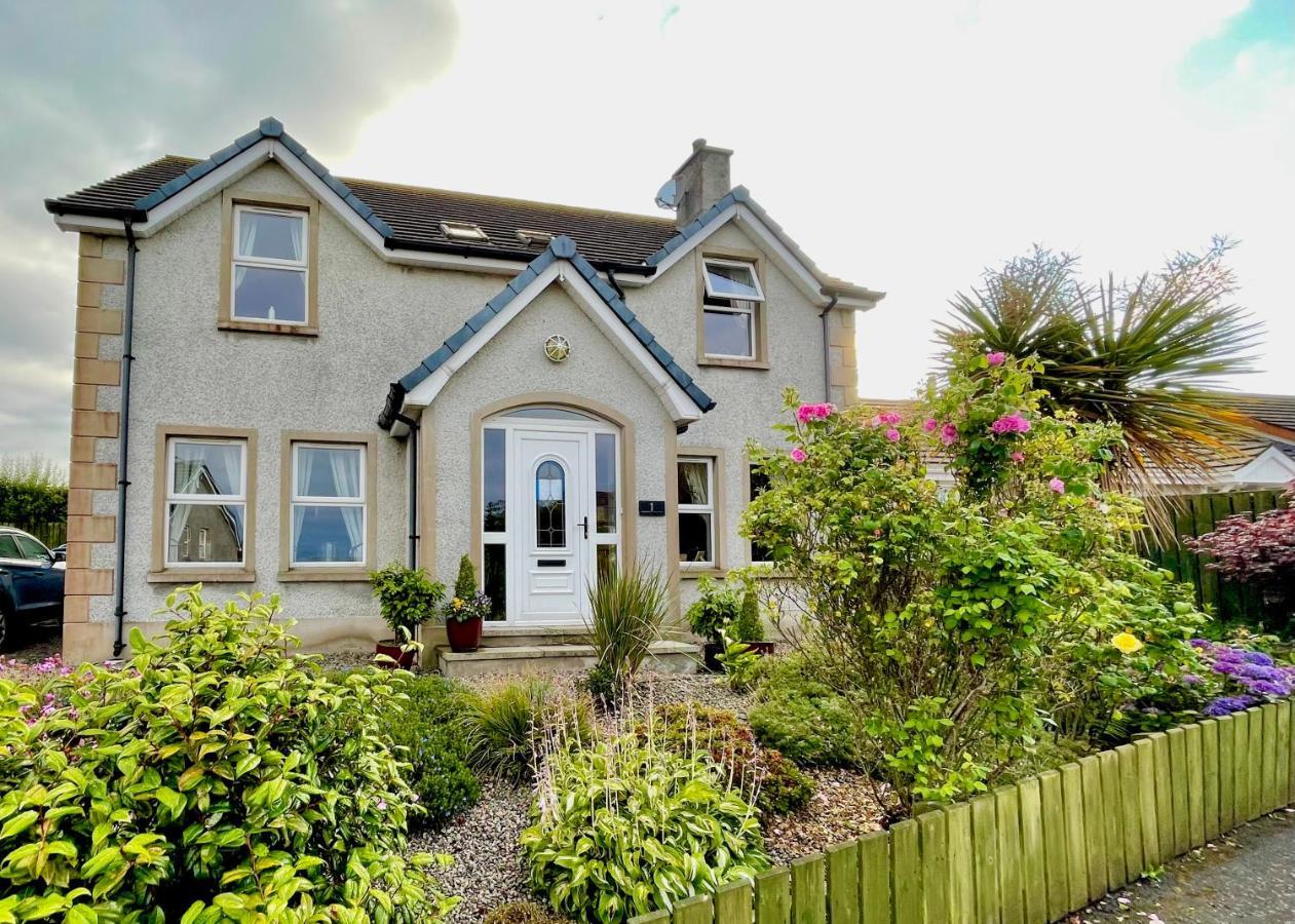 Mount Edwards Hill Guest Accommodation Cushendall Exteriör bild